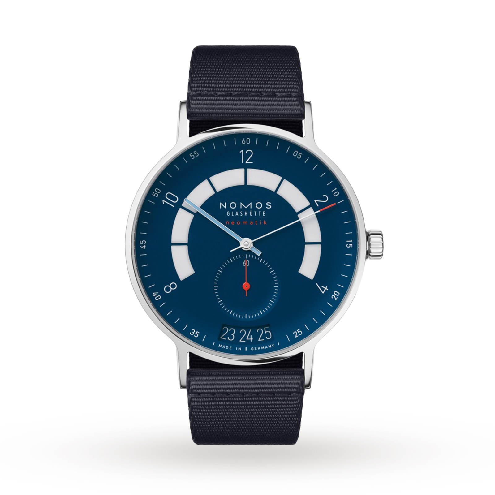 NOMOS Glash√ºtte, Autobahn Neomatik 41 Midnight Blue, reference 1302 Reviews