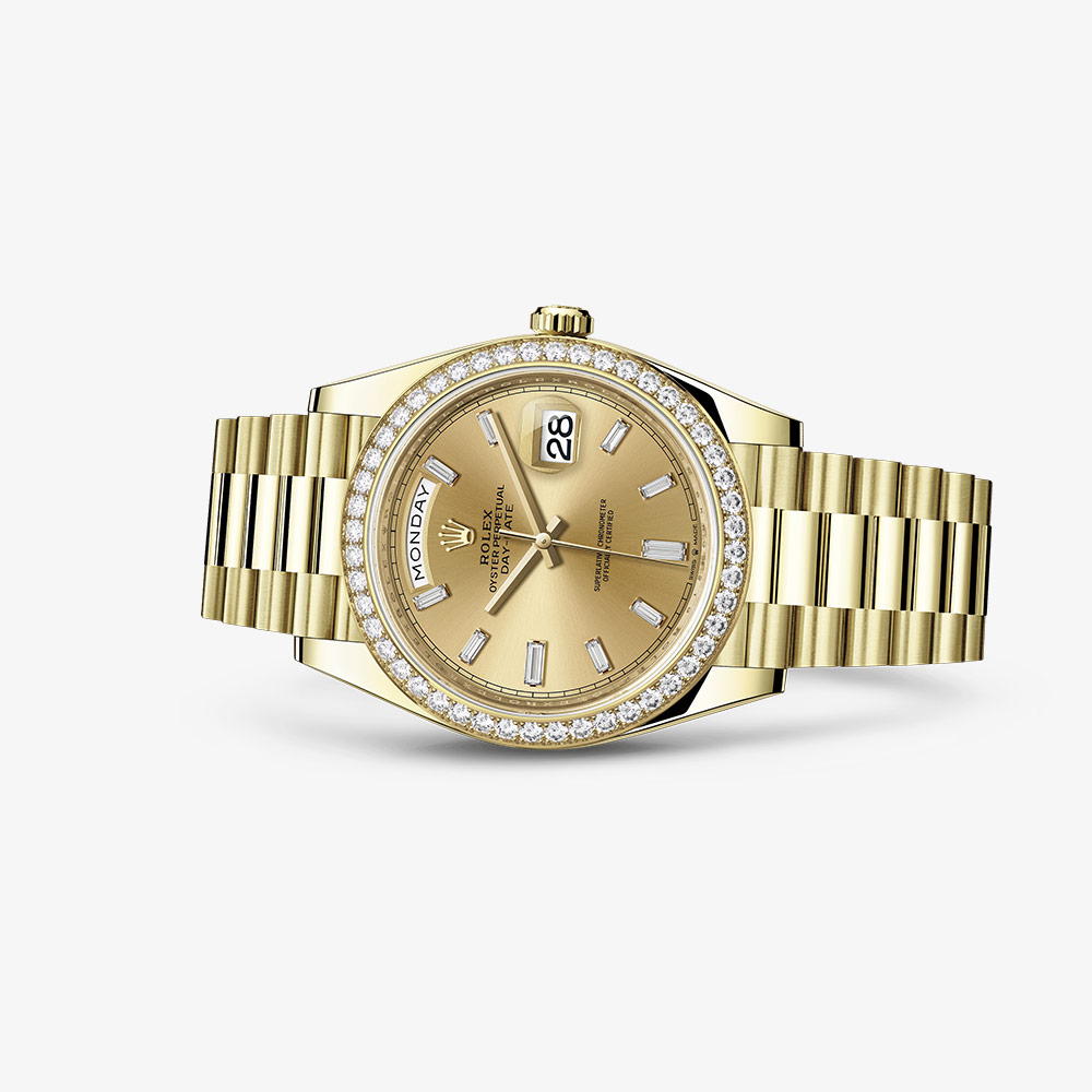 Rolex Day-Date 40 Oyster, 40 mm, yellow gold and diamonds M228348RBR ...